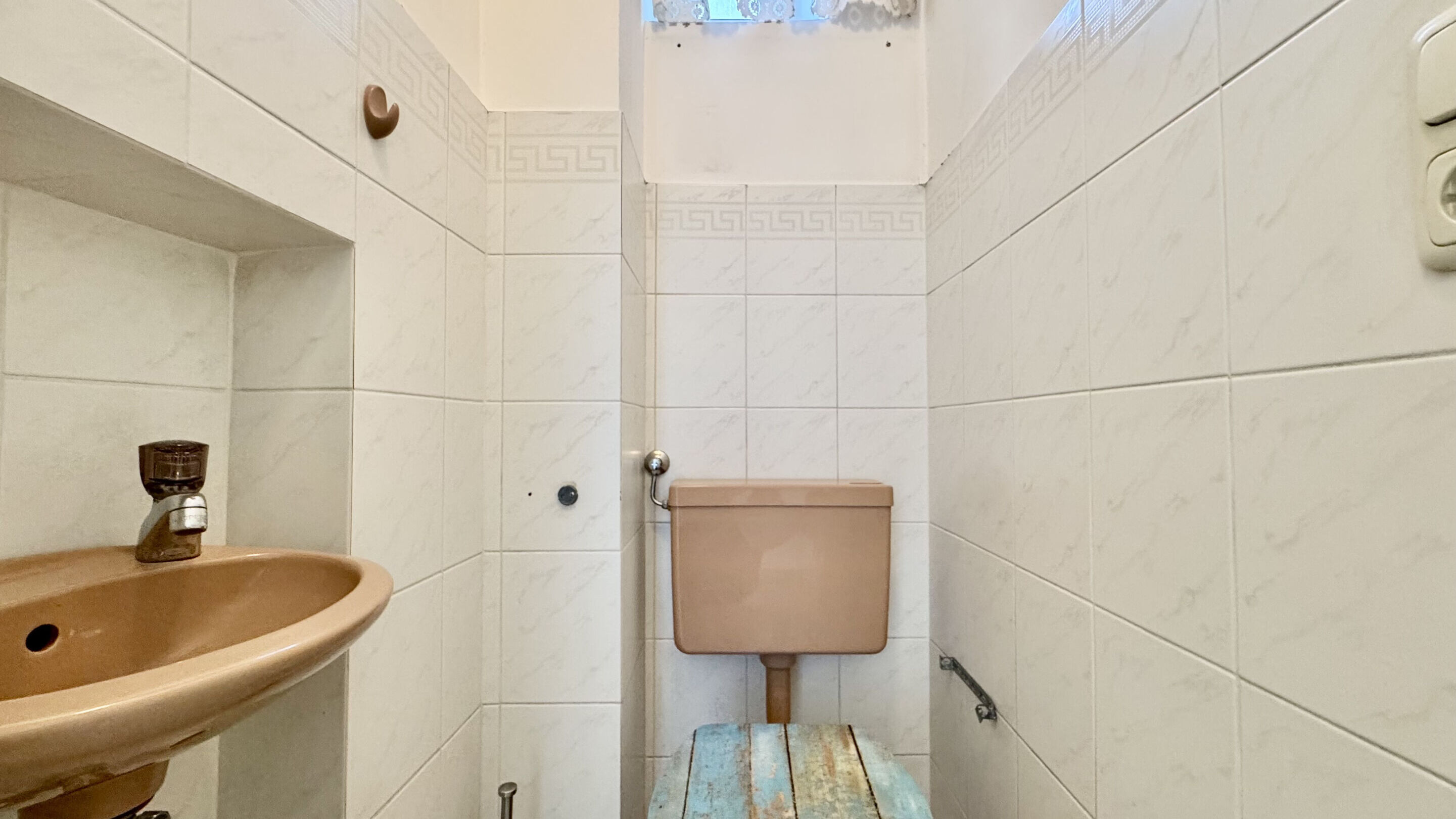 WC mit Fenster