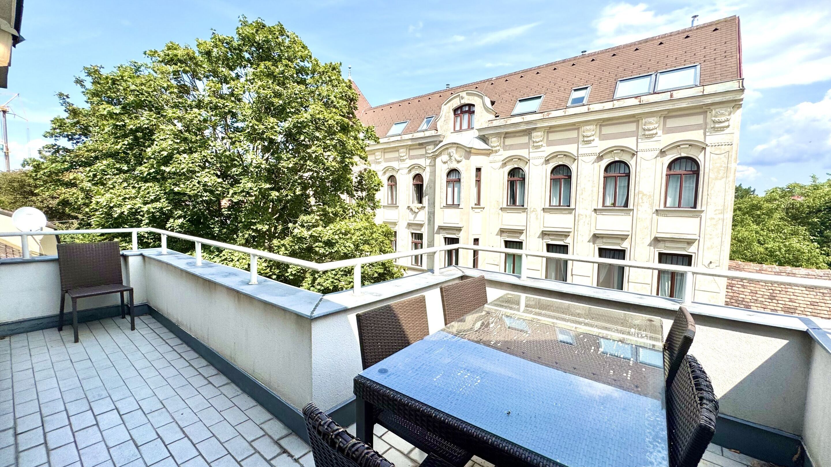 Terrasse bei Küche
