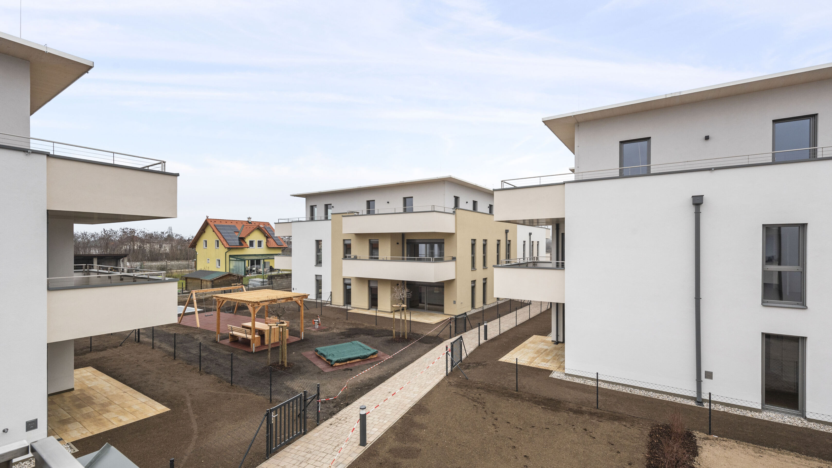 2025-12-17 S01624-A09-100