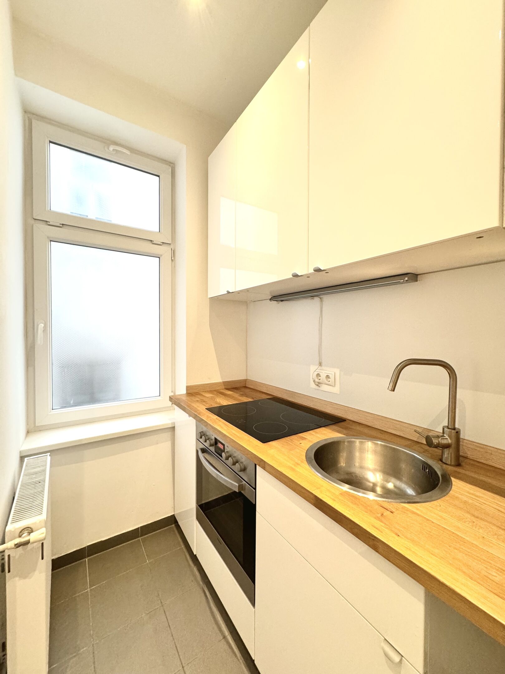 Liechtensteinstraße 128