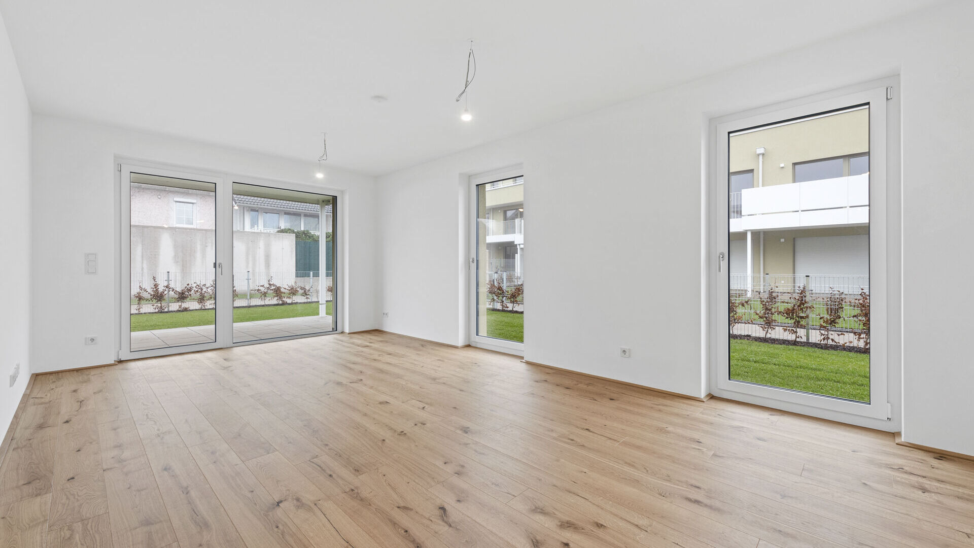 2025-12-09-S01626-Stiege 1-Top 1-007