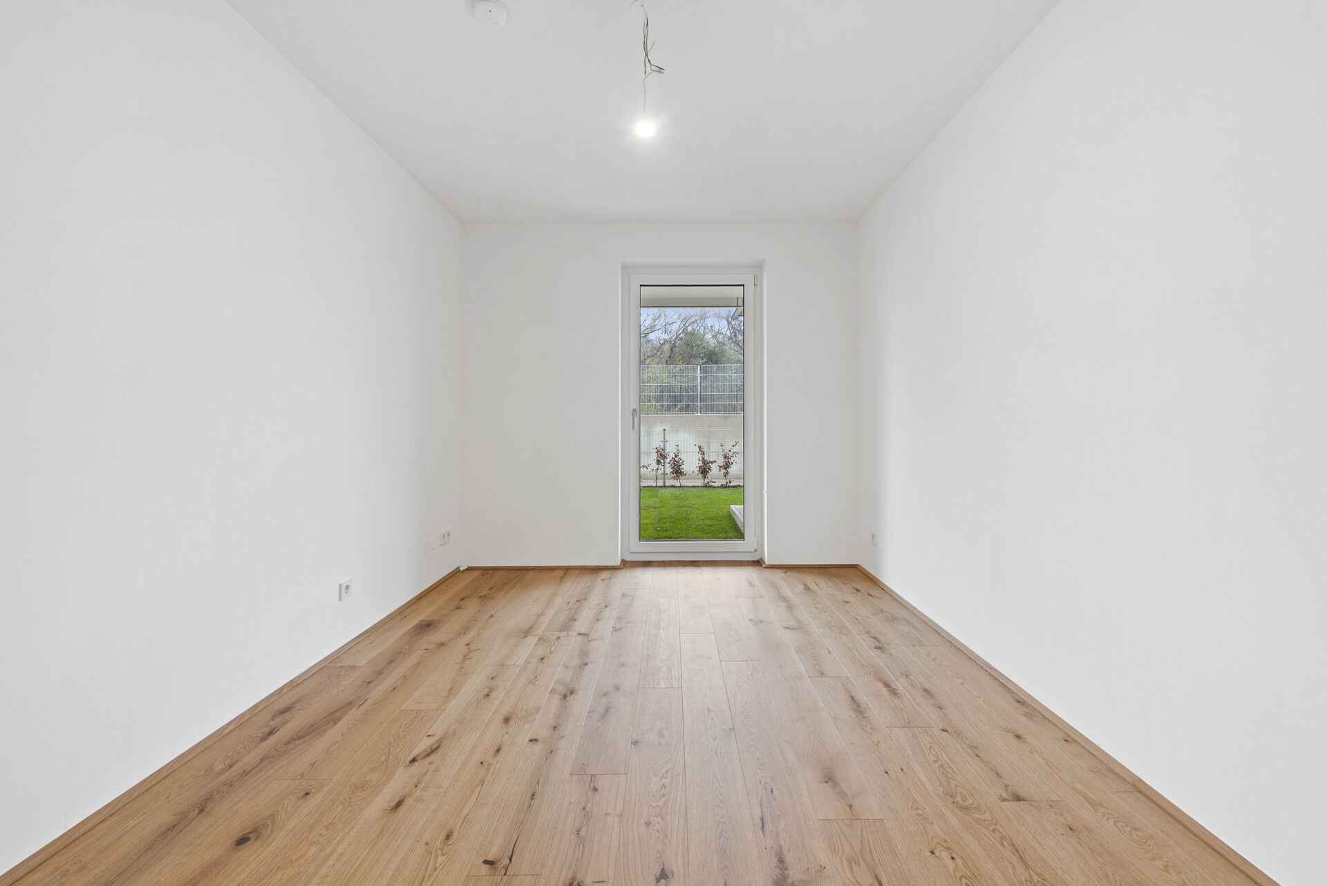 2025-12-09-S01626-Stiege 2-Top 6-005