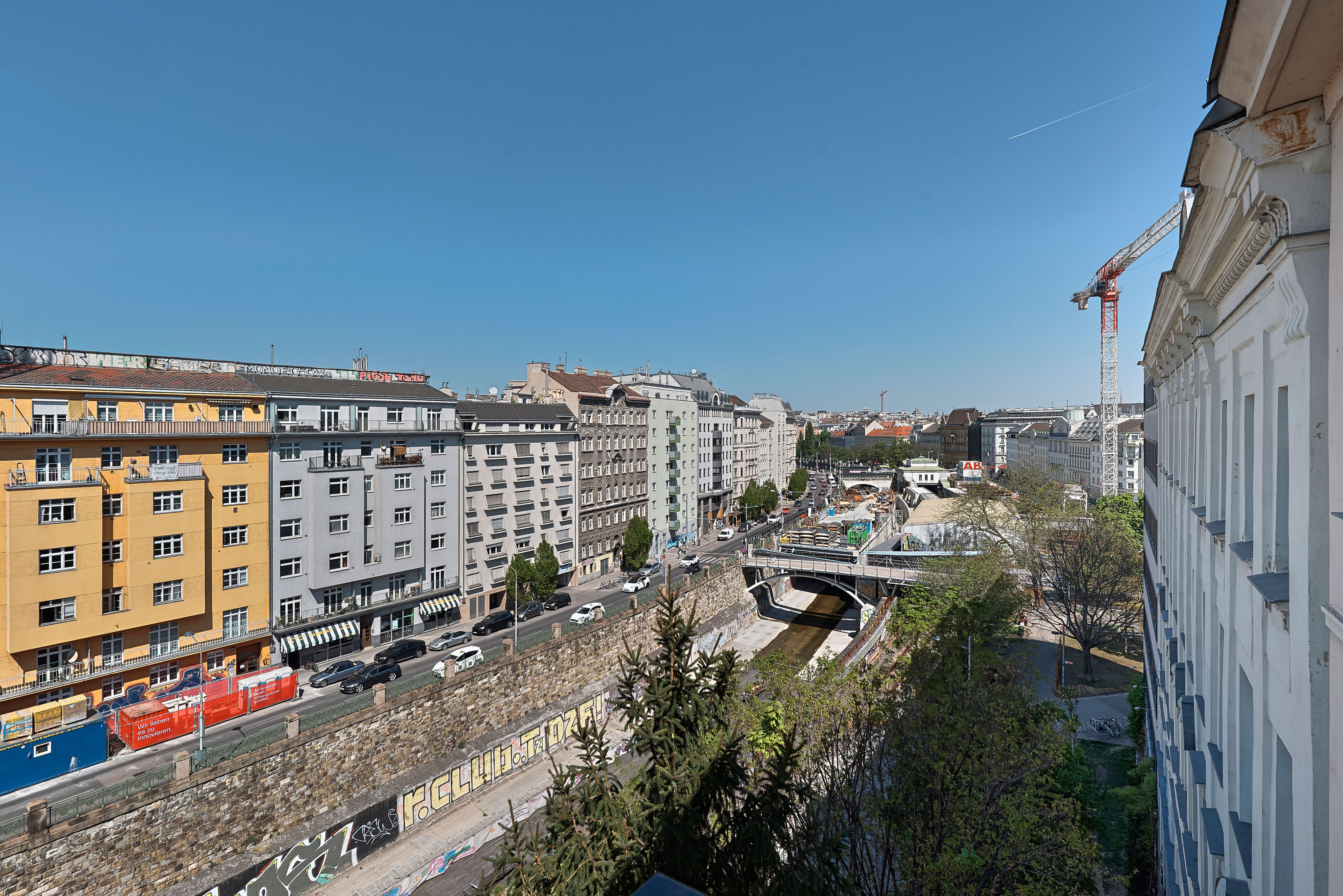 Weitblick vom Balkon