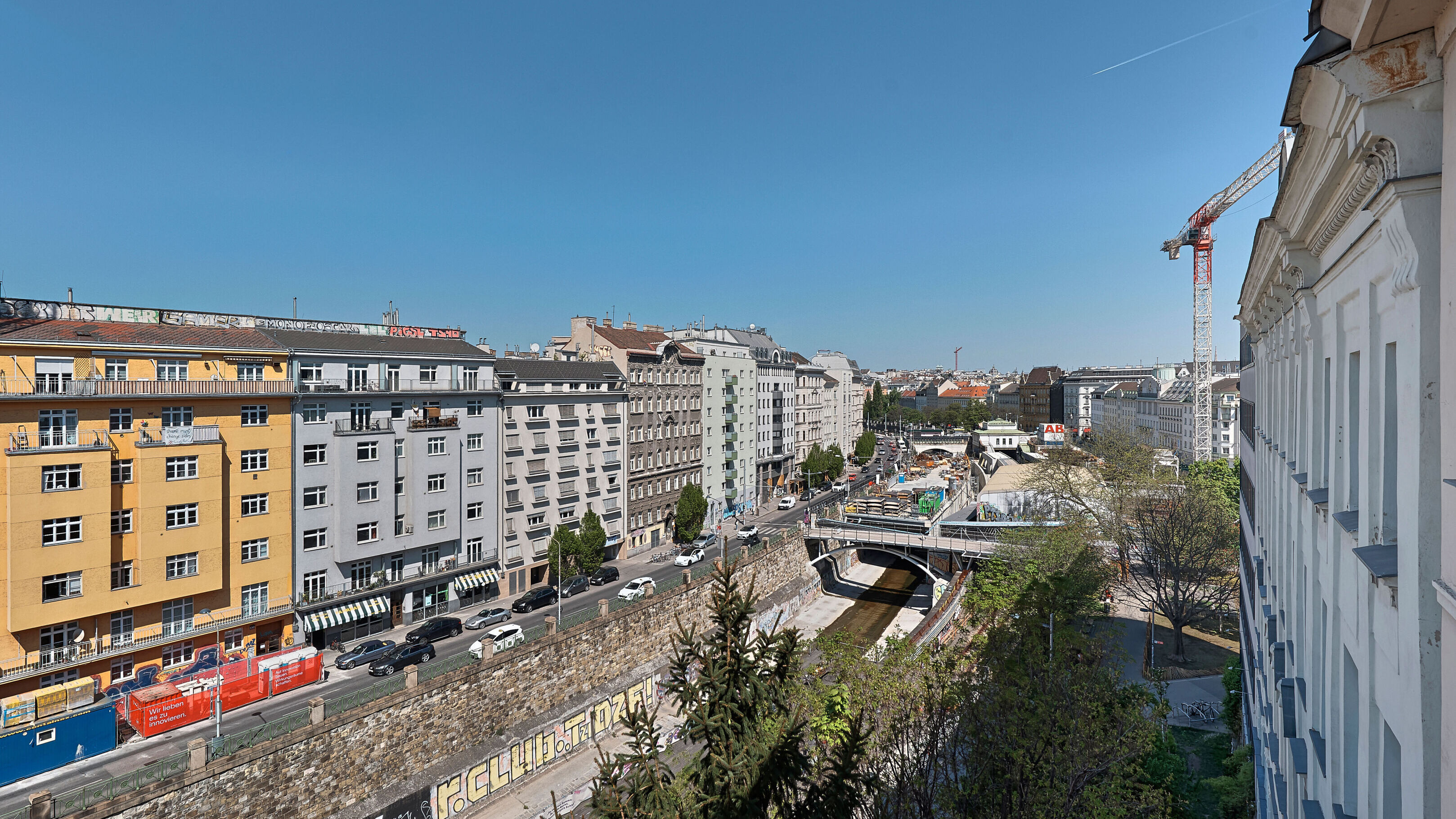 Weitblick vom Balkon