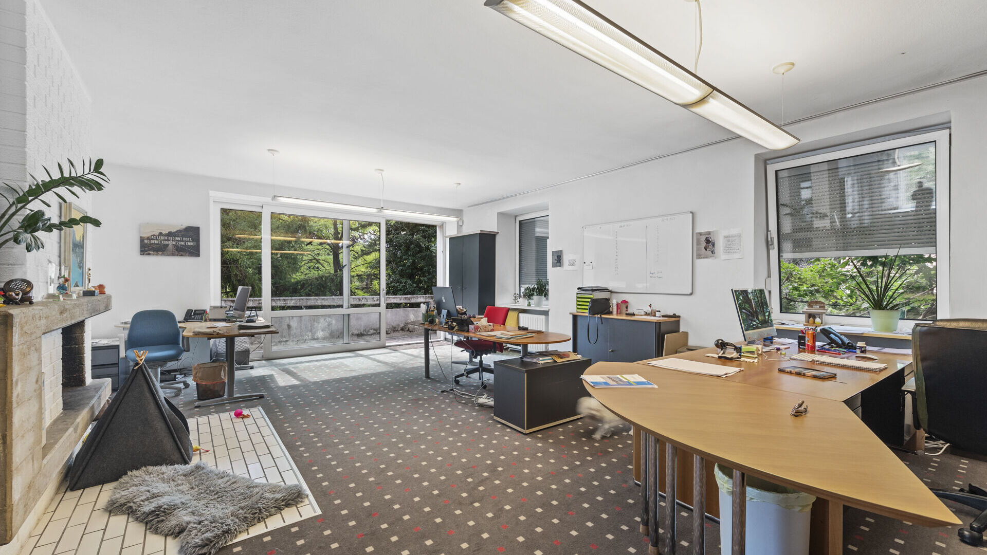 Chef-Büro mit Balkon