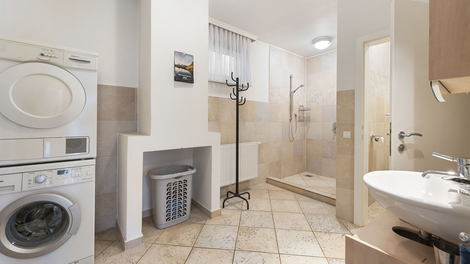 Waschraum | Dusche & WC