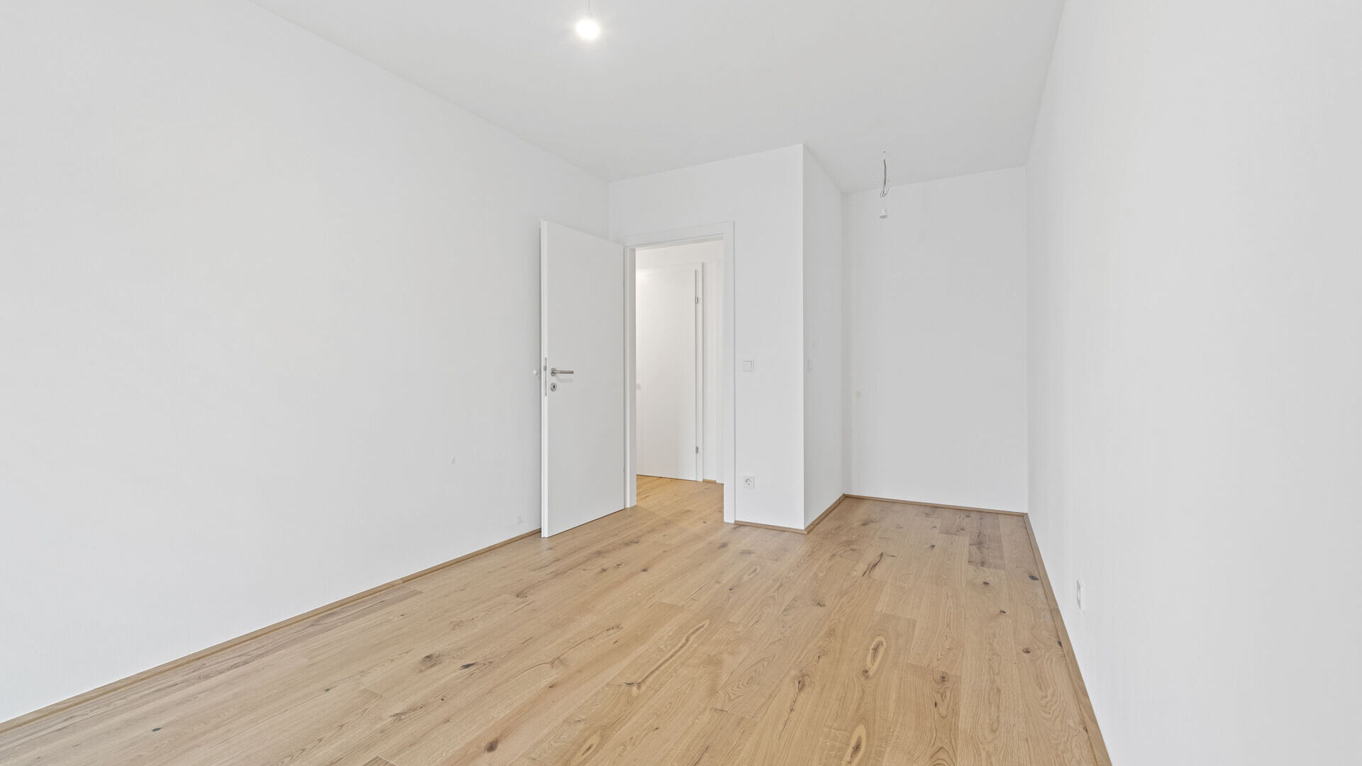 2025-12-09-S01626-Stiege 2-Top 6-007