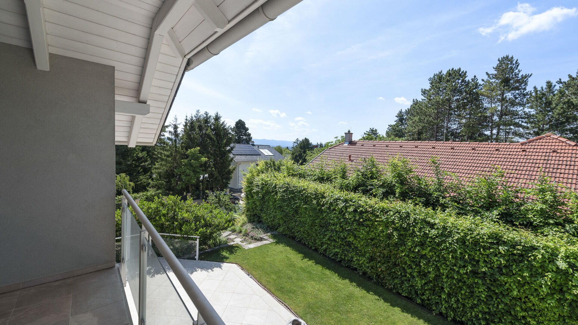 Loggia bei Schlafzimmer