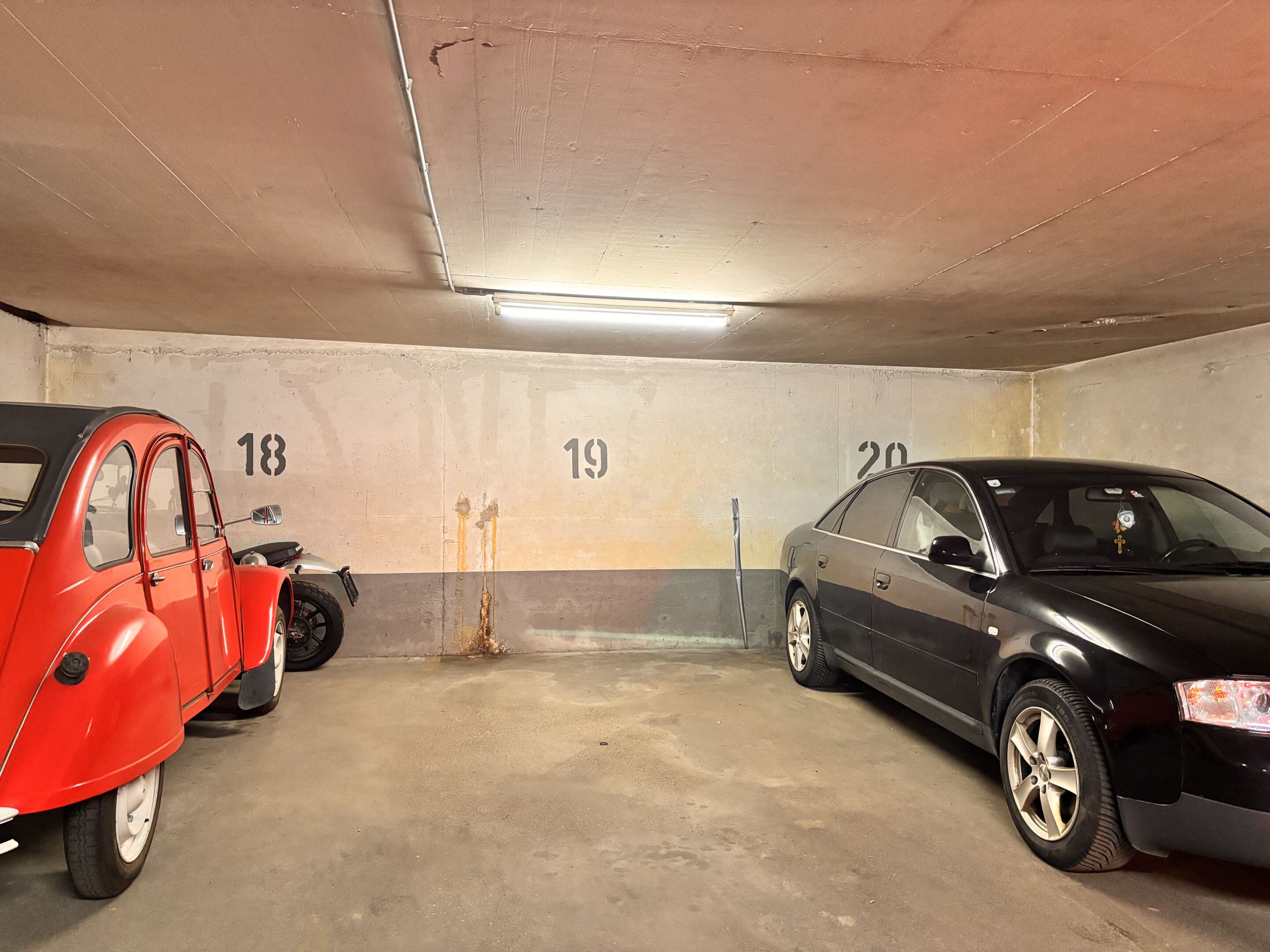 Tiefgaragen-Stellplatz