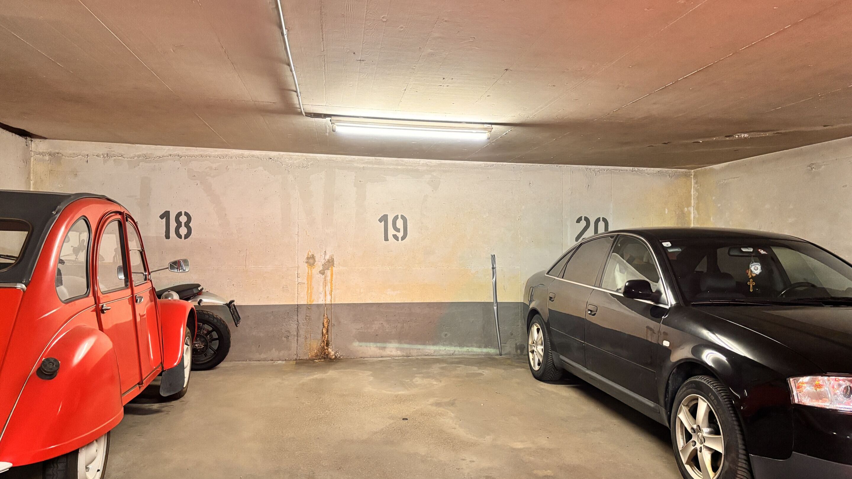 Tiefgaragen-Stellplatz