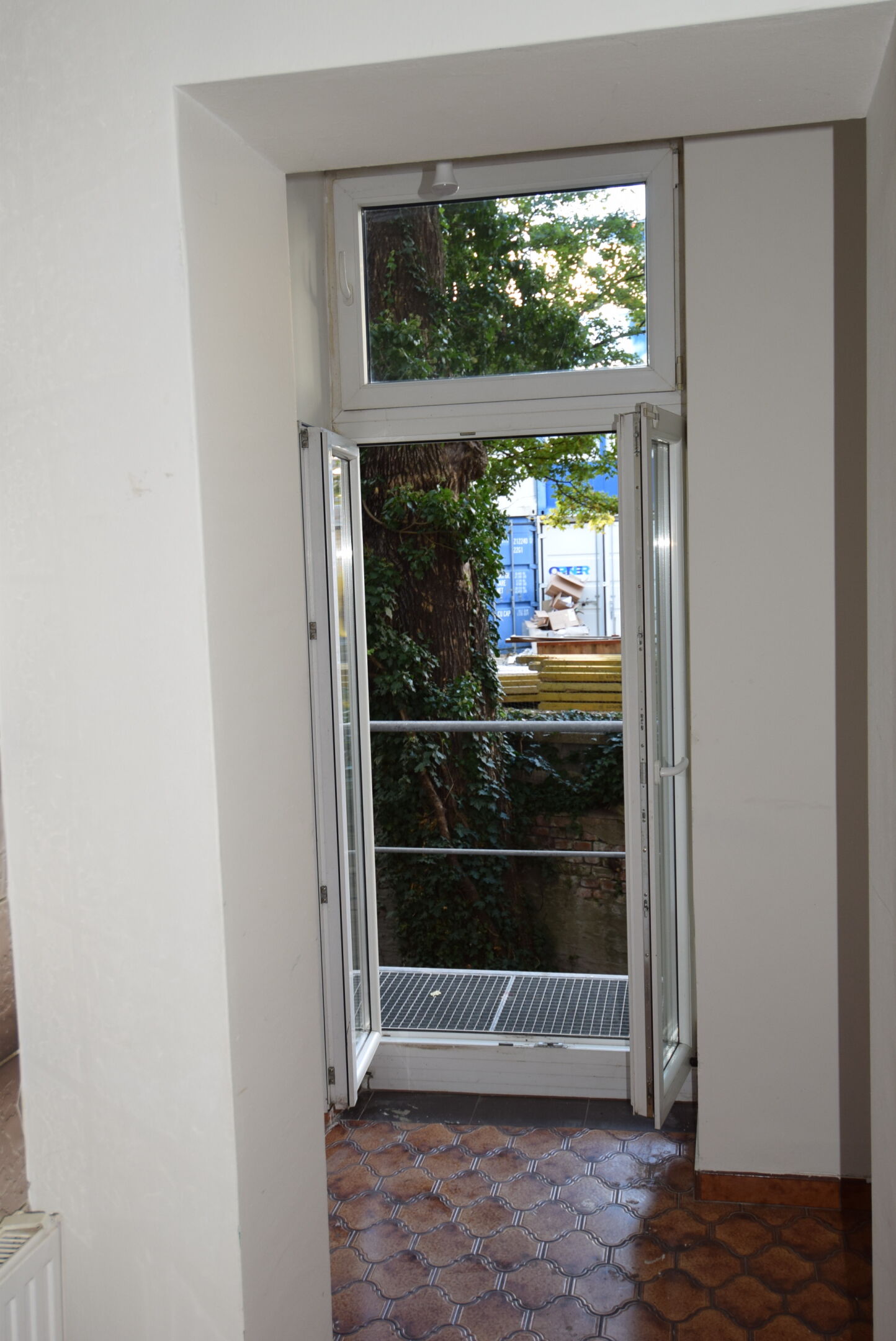 Ausgang in den Garten