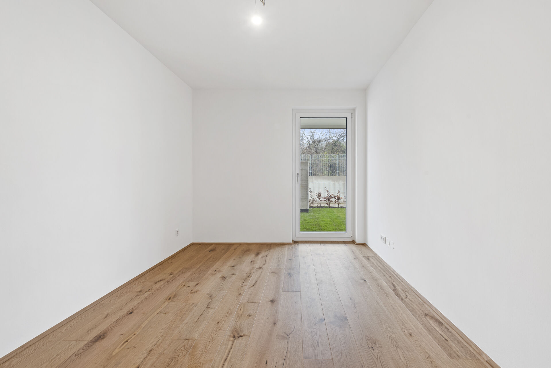 2025-12-09-S01626-Stiege 2-Top 6-006