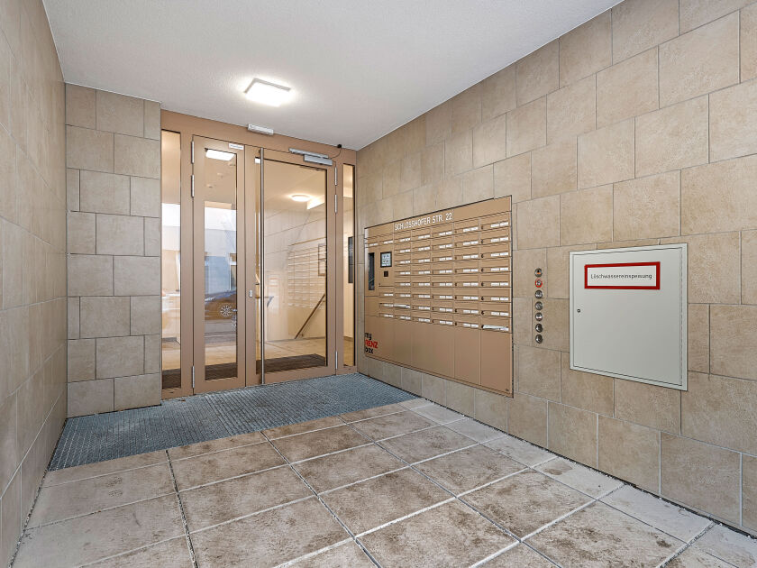 Fahrbachgasse 6-8 | Hauseingang